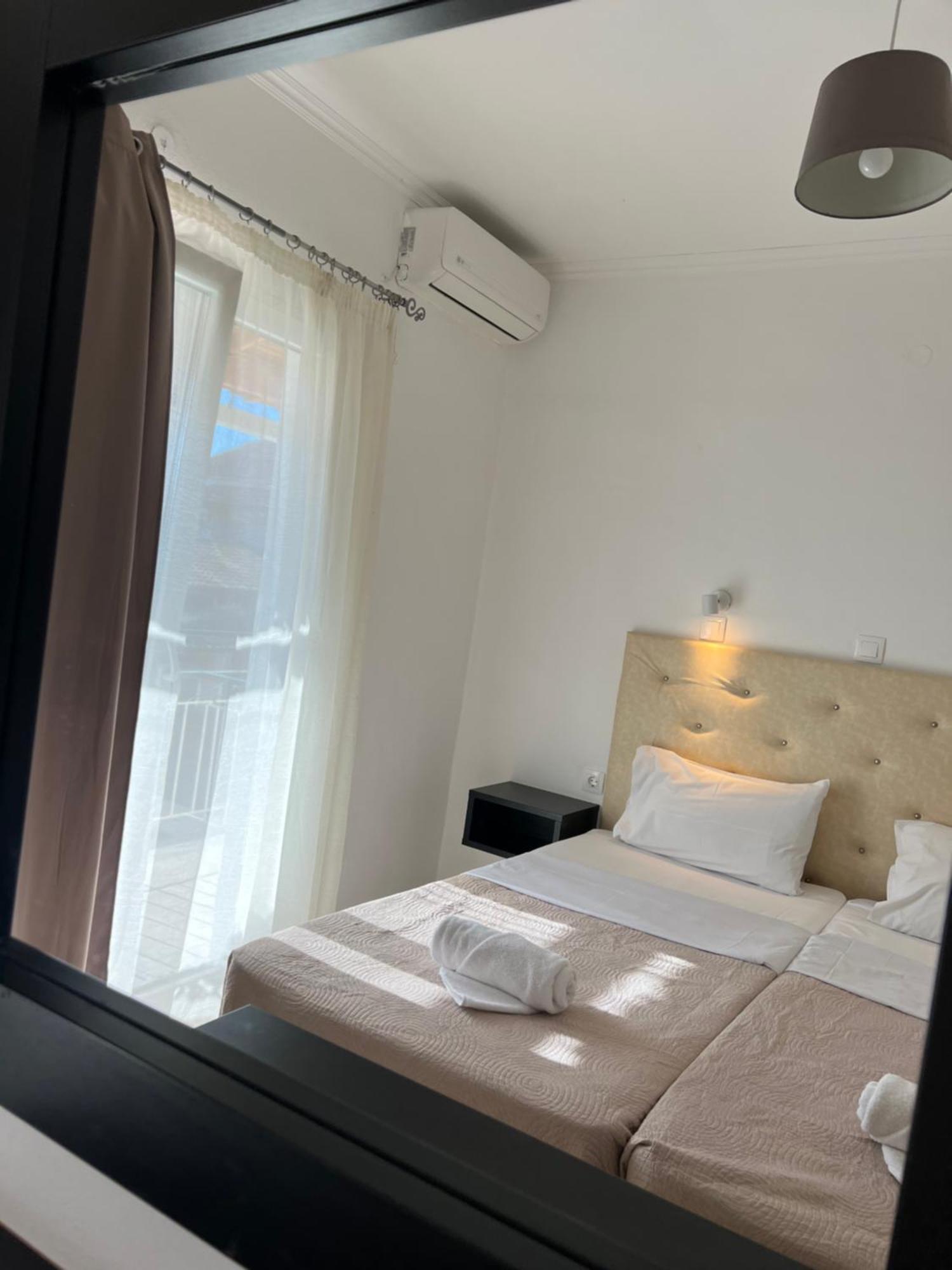 Jessica'S Studios & Apartments Kávos Екстериор снимка